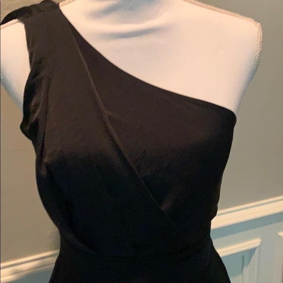Vici Black Dress - Picture 2 of 4
